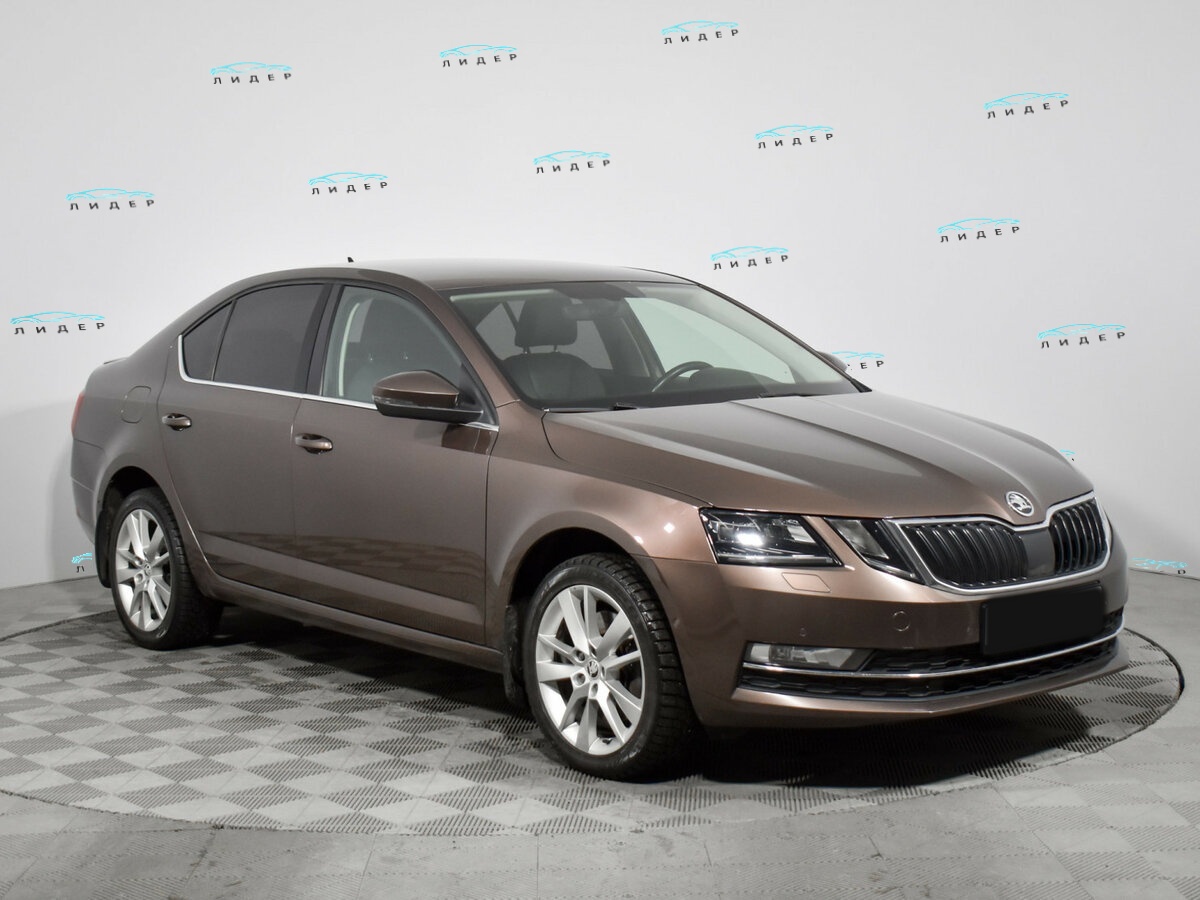 Skoda Octavia 2017 года с пробегом. Фото: #2