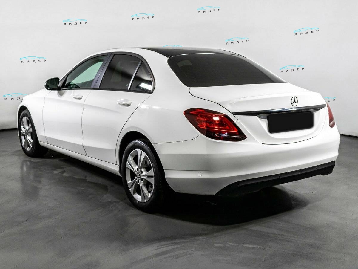 Б/У Мерседес-Бенц Ц-Класс 2019 года. Фото: #5