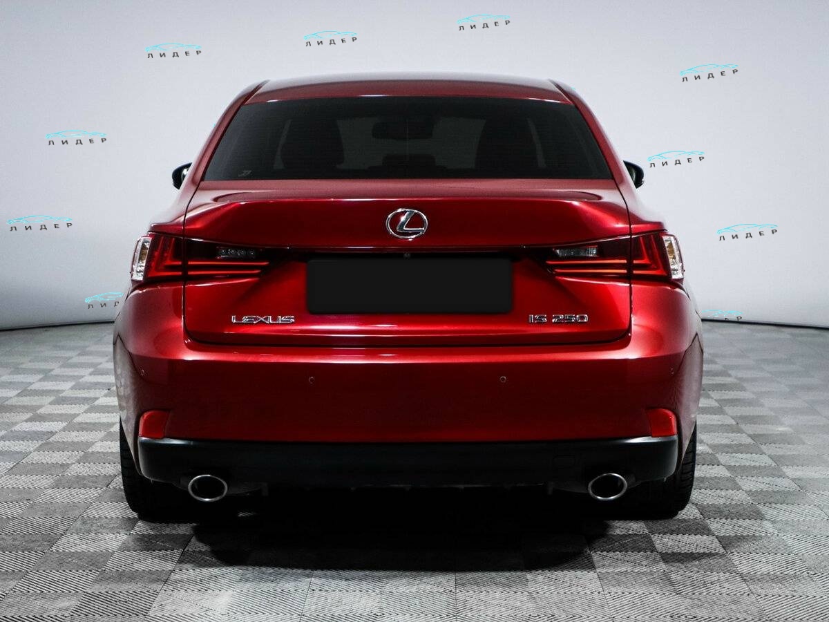 Lexus IS 2013 года с пробегом. Фото: #4