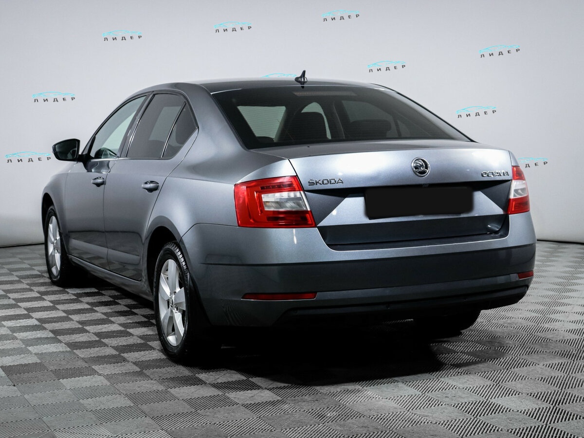 Skoda Octavia 2018 года с пробегом. Фото: #5