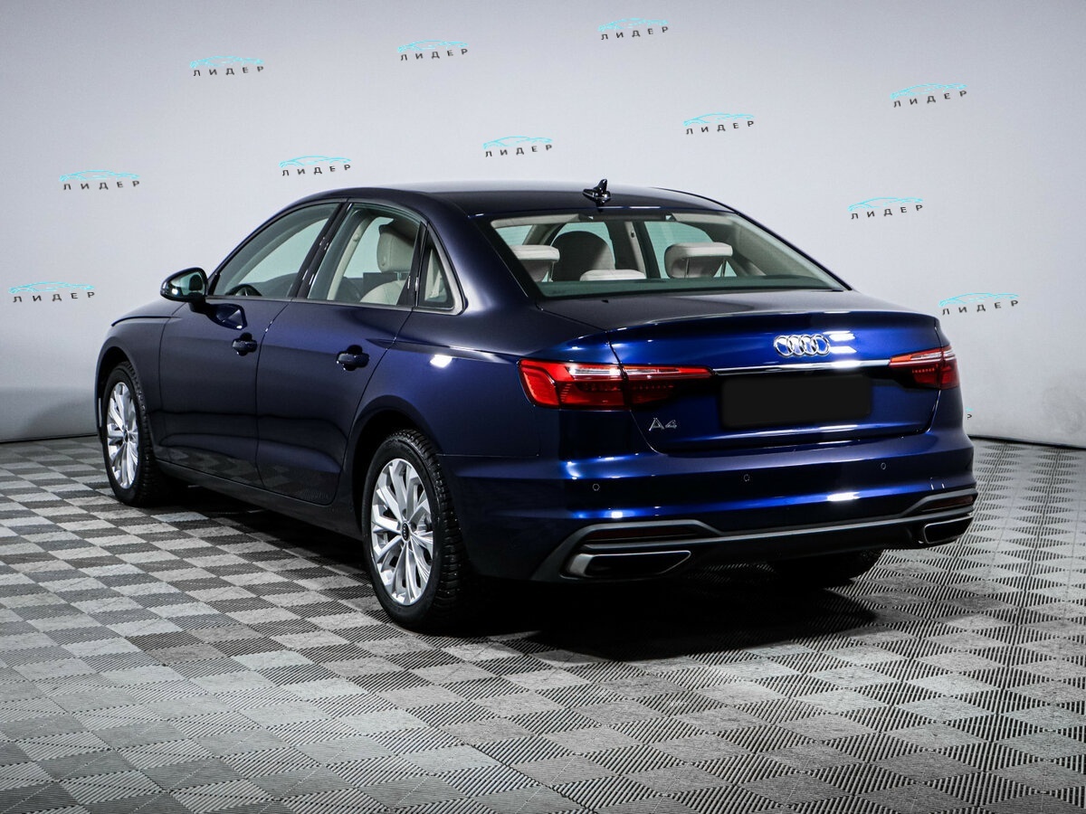 Audi A4 2021 года с пробегом. Фото: #5