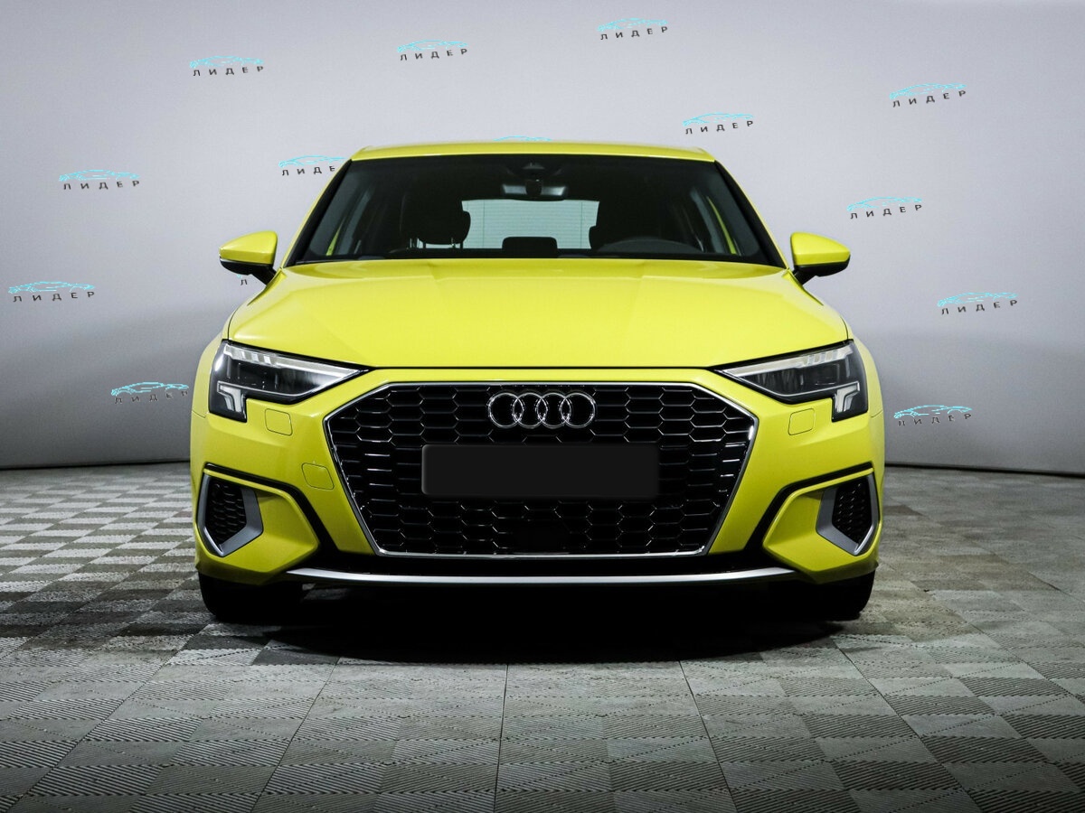 Audi A3 2021 года с пробегом. Фото: #1