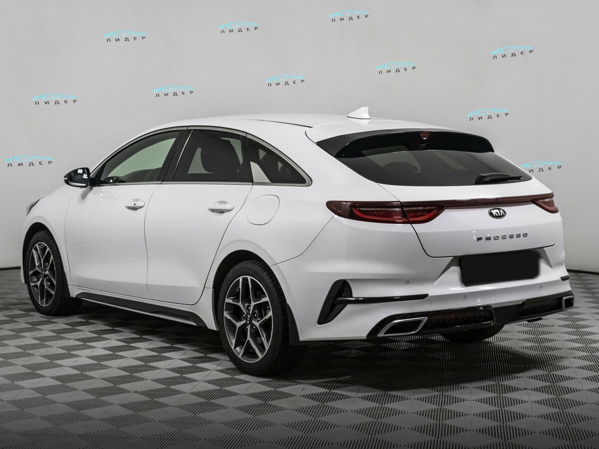 Kia Proceed 2019 года с пробегом. Фото: #5