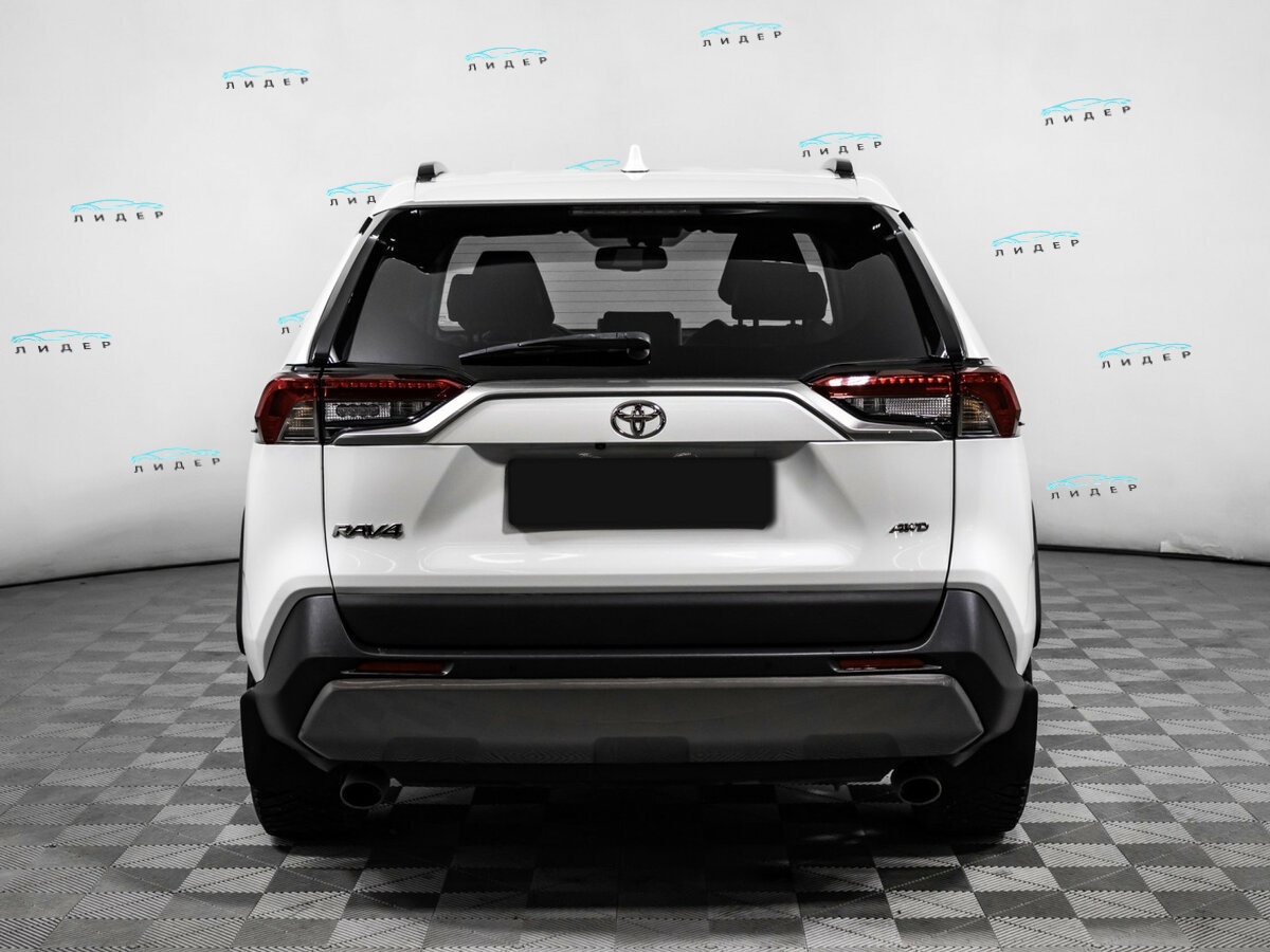 Б/У Тойота Рав4 2019 года. Фото: #4