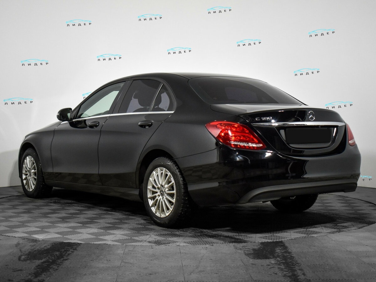 Б/У Мерседес-Бенц Ц-Класс 2018 года. Фото: #5
