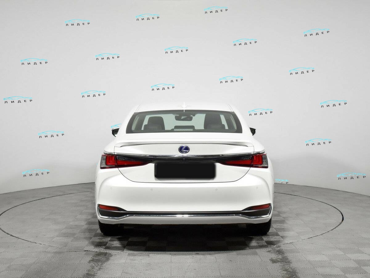 Б/У Лексус ЕС 2021 года. Фото: #3
