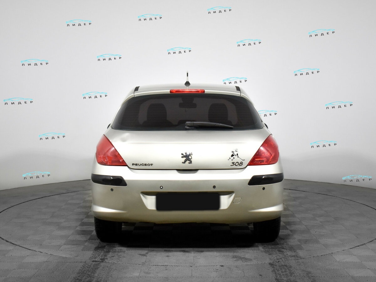 Peugeot 308 2008 года с пробегом. Фото: #5
