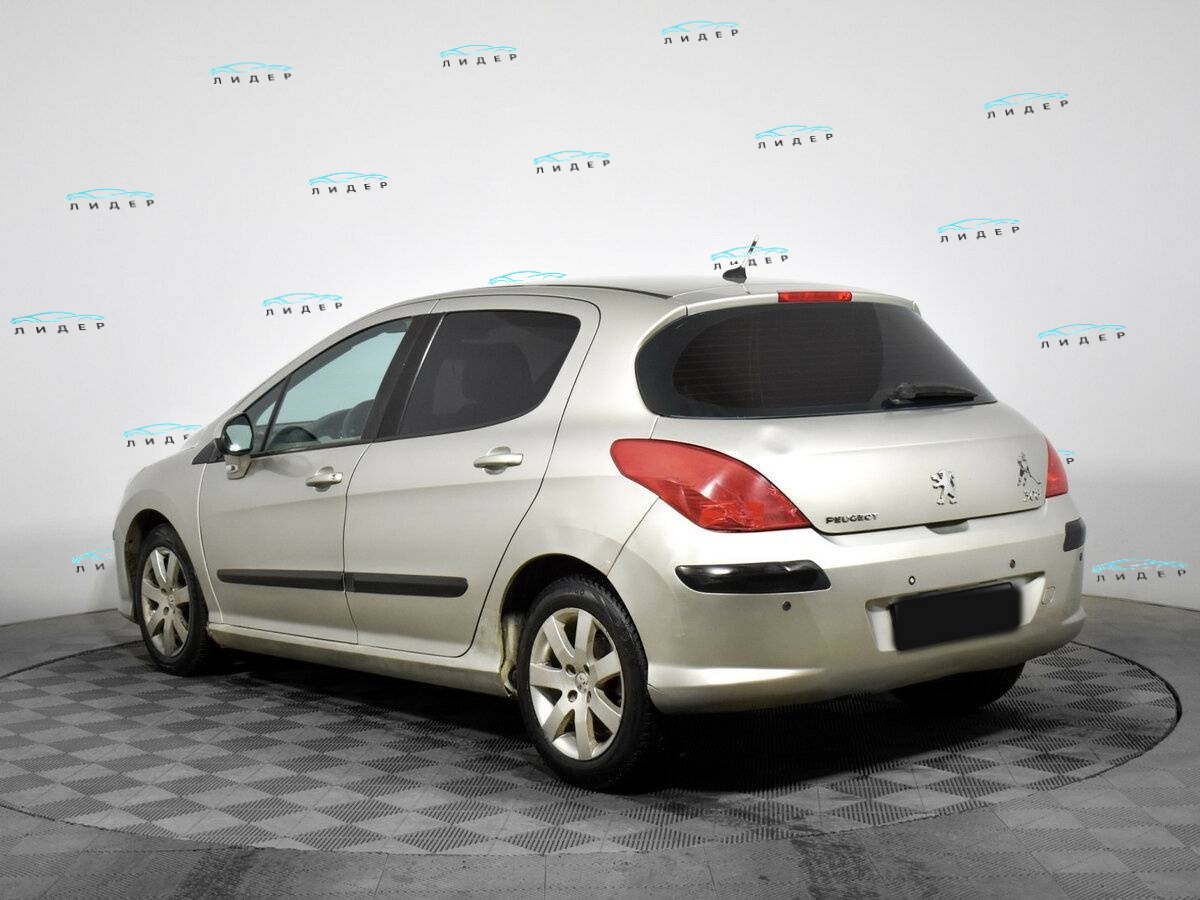 Peugeot 308 2008 года с пробегом. Фото: #6