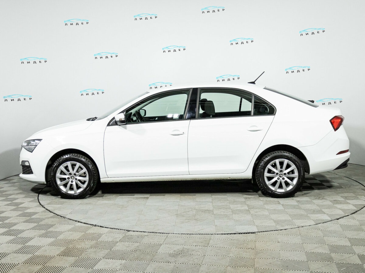 Б/У Шкода Рапид 2022 года. Фото: #7