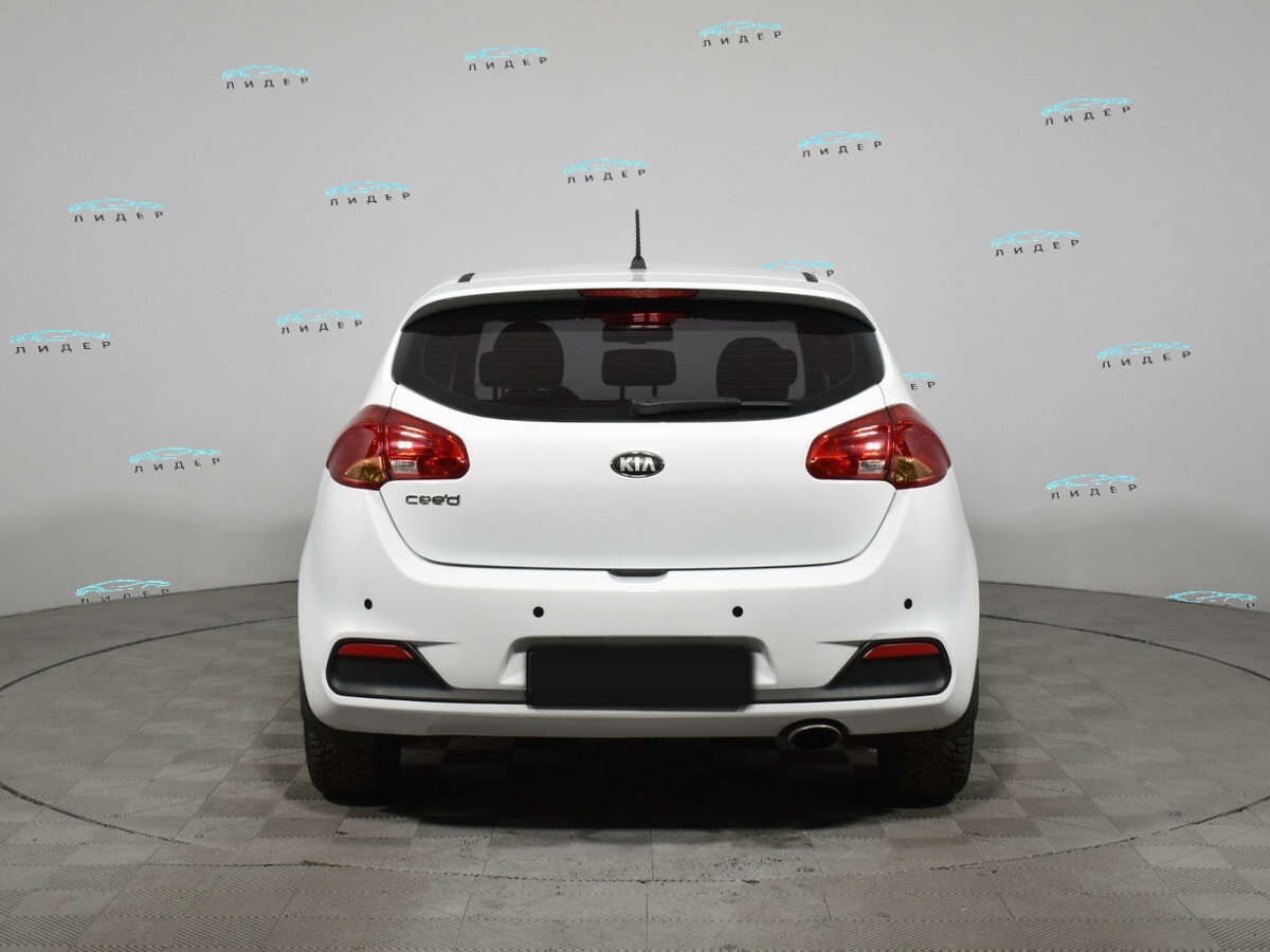 Kia Ceed 2013 года с пробегом. Фото: #5