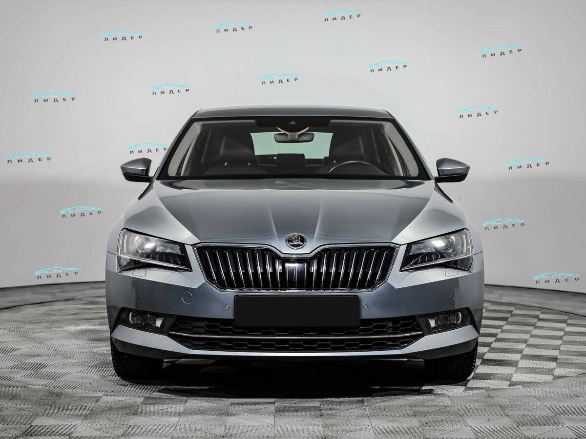 Skoda Superb 2016 года с пробегом. Фото: #1