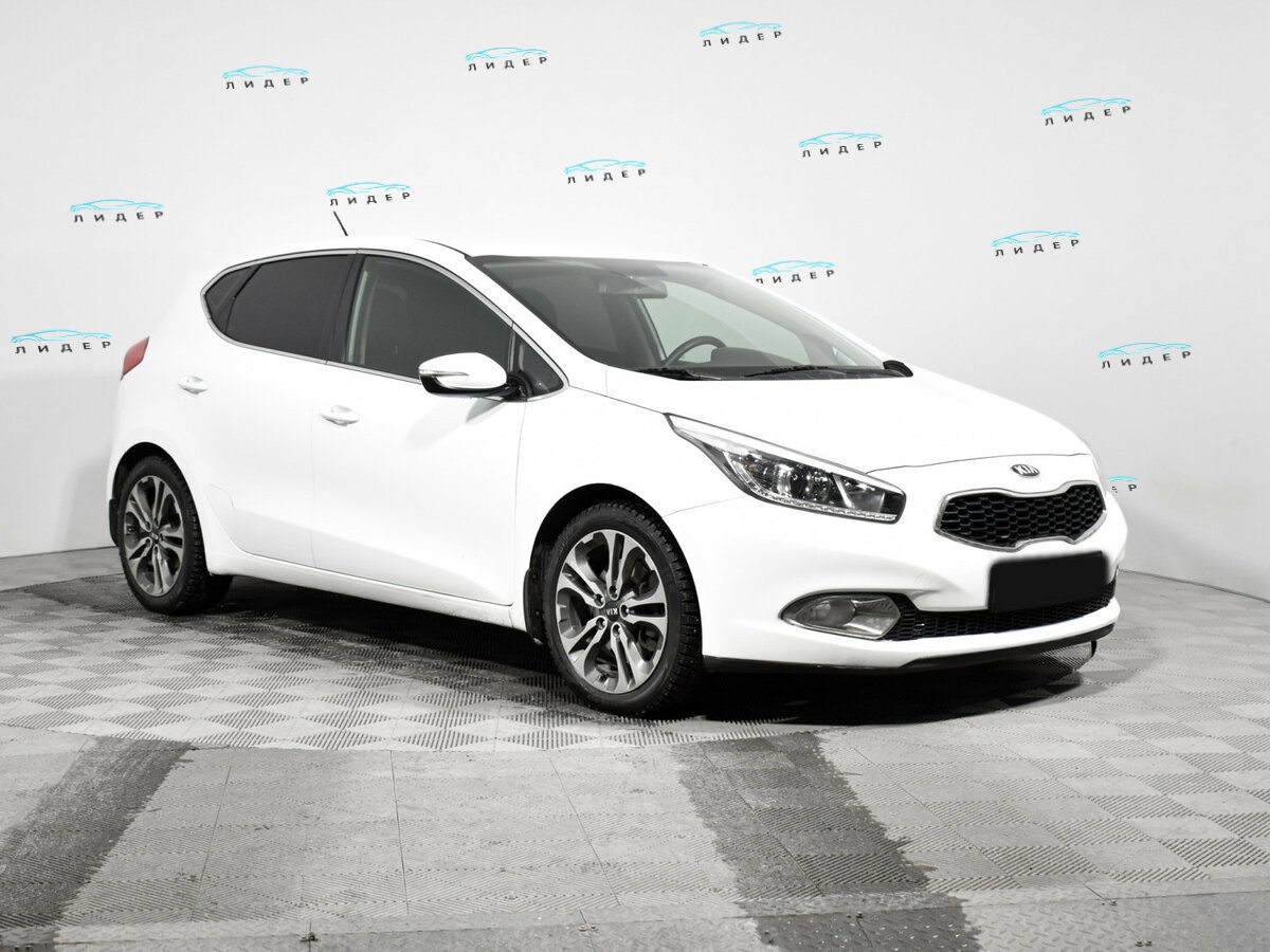 Kia Ceed 2013 года с пробегом. Фото: #2
