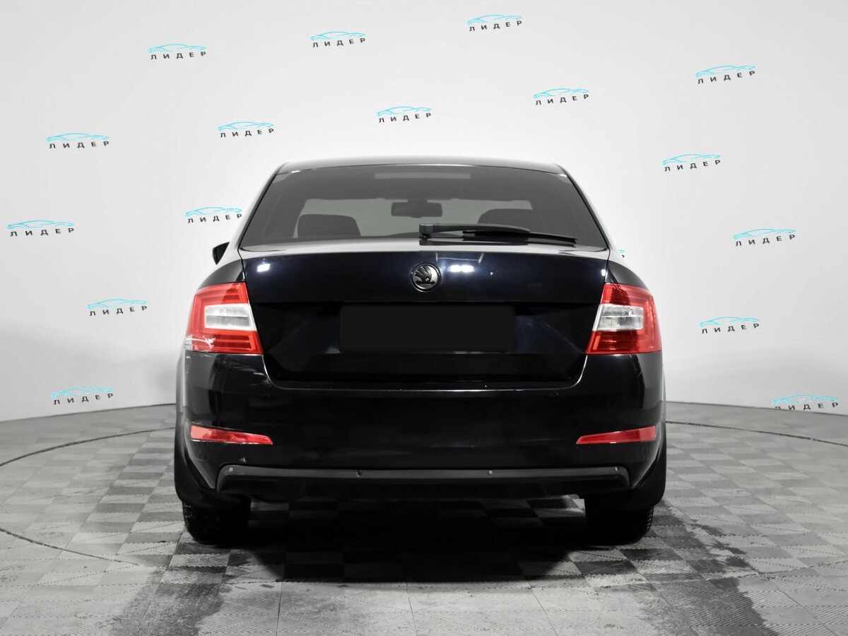 Б/У Шкода Октавия 2014 года. Фото: #5