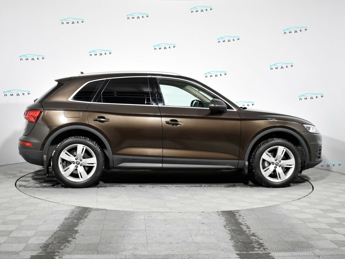 Б/У Ауди К5 2017 года. Фото: #3