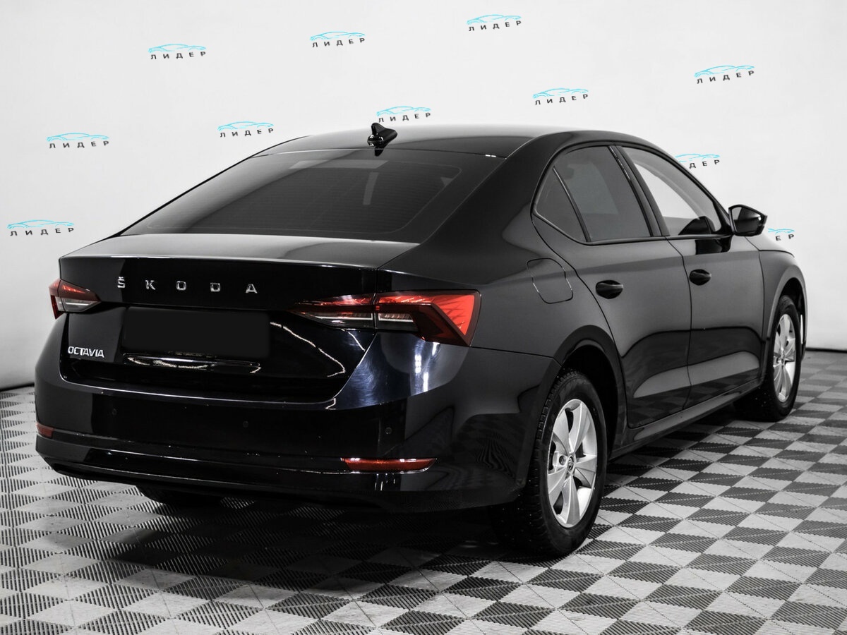 Б/У Шкода Октавия 2020 года. Фото: #4