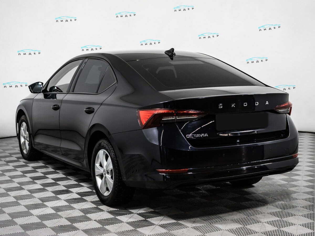 Б/У Шкода Октавия 2020 года. Фото: #6