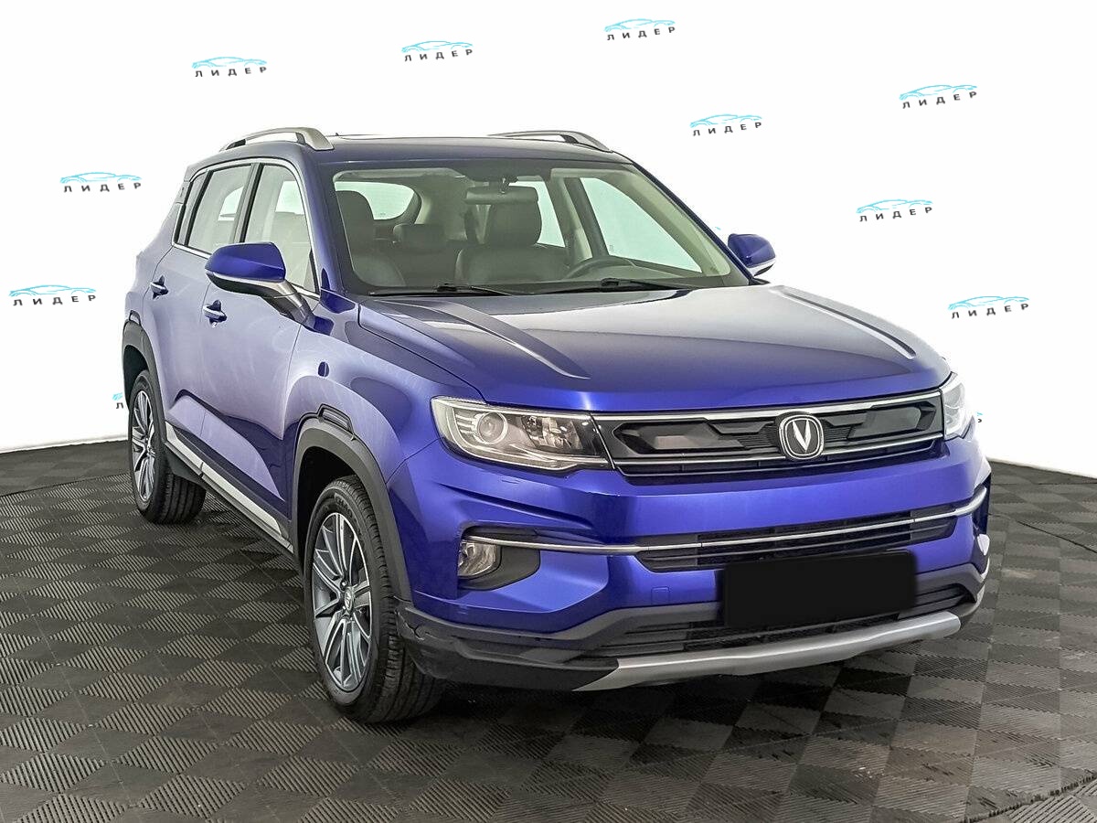 Б/У Чанган CS35 Plus 2021 года. Фото: #2