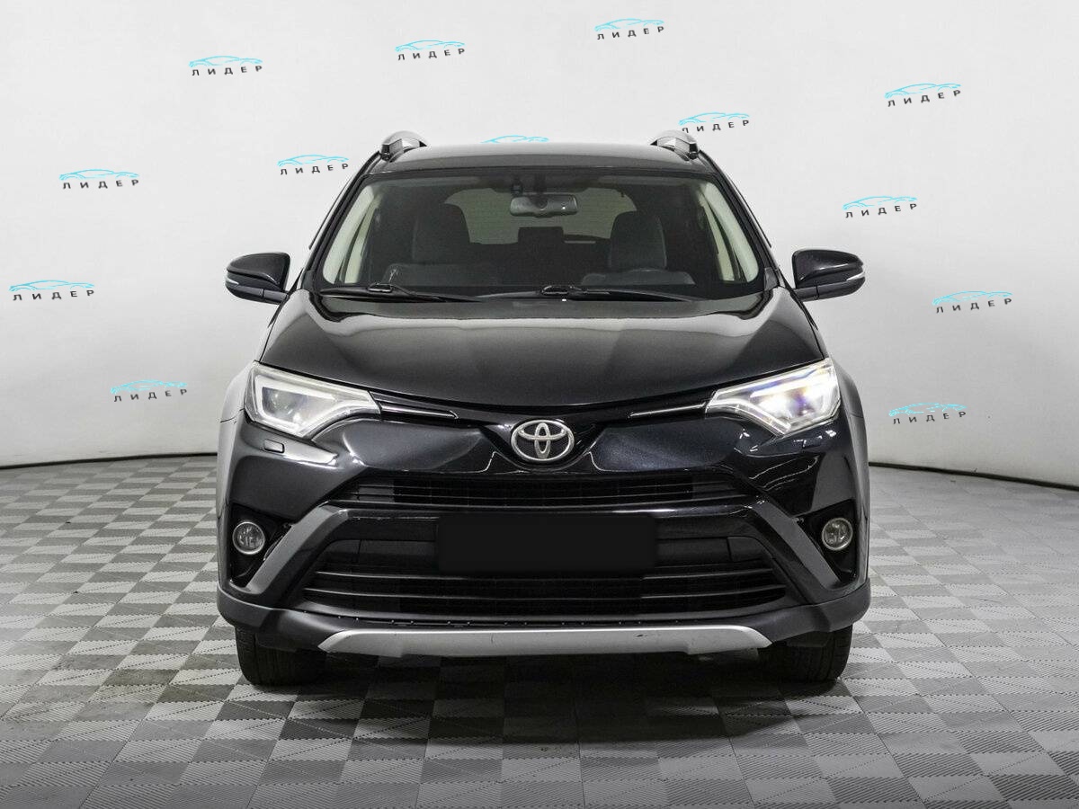 Б/У Тойота Рав4 2015 года. Фото: #1