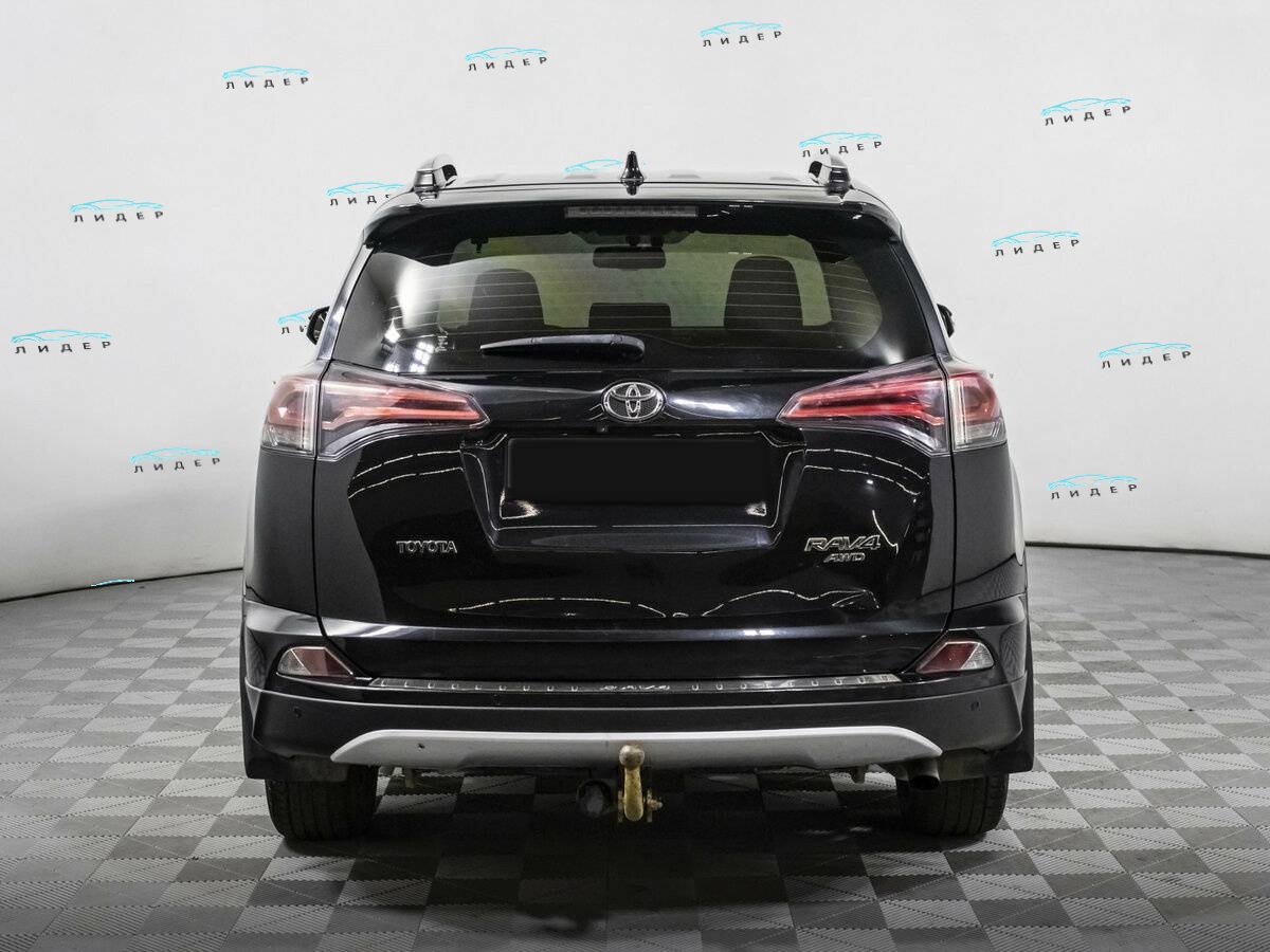 Б/У Тойота Рав4 2015 года. Фото: #5