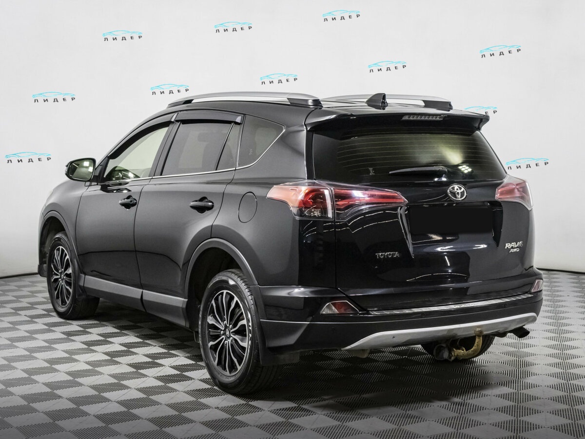 Б/У Тойота Рав4 2015 года. Фото: #6