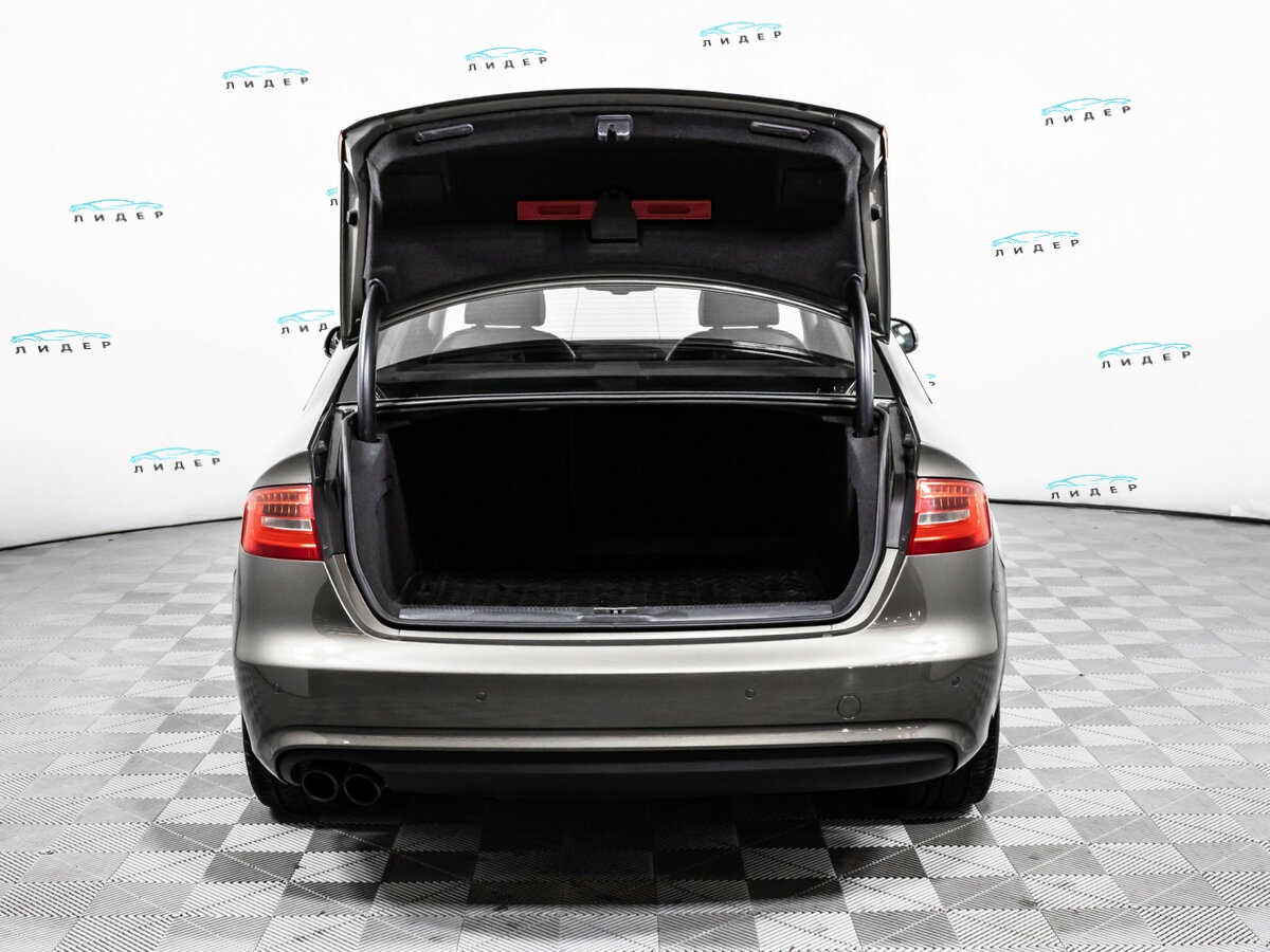 Audi A4 2014 года с пробегом. Фото: #11