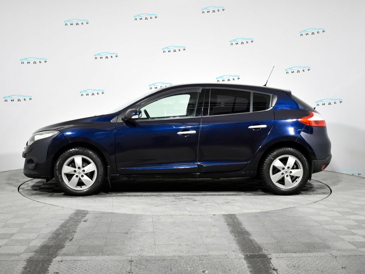 Б/У Рено Меган 2010 года. Фото: #7