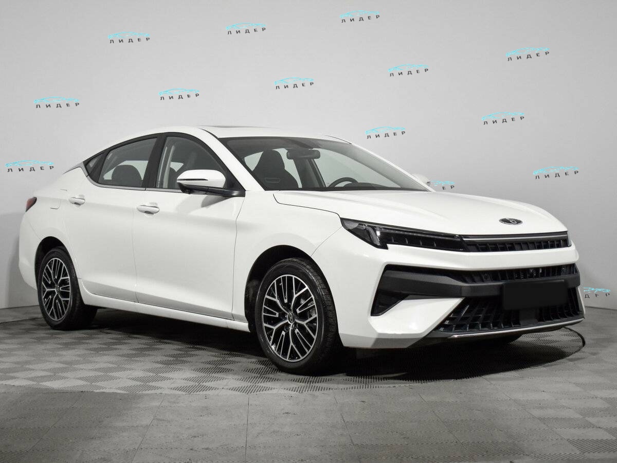 Б/У Москвич 6 2023 года. Фото: #2