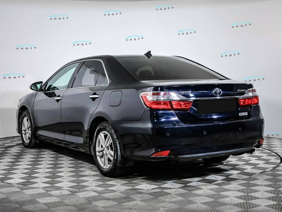 Toyota Camry 2017 года с пробегом. Фото: #5