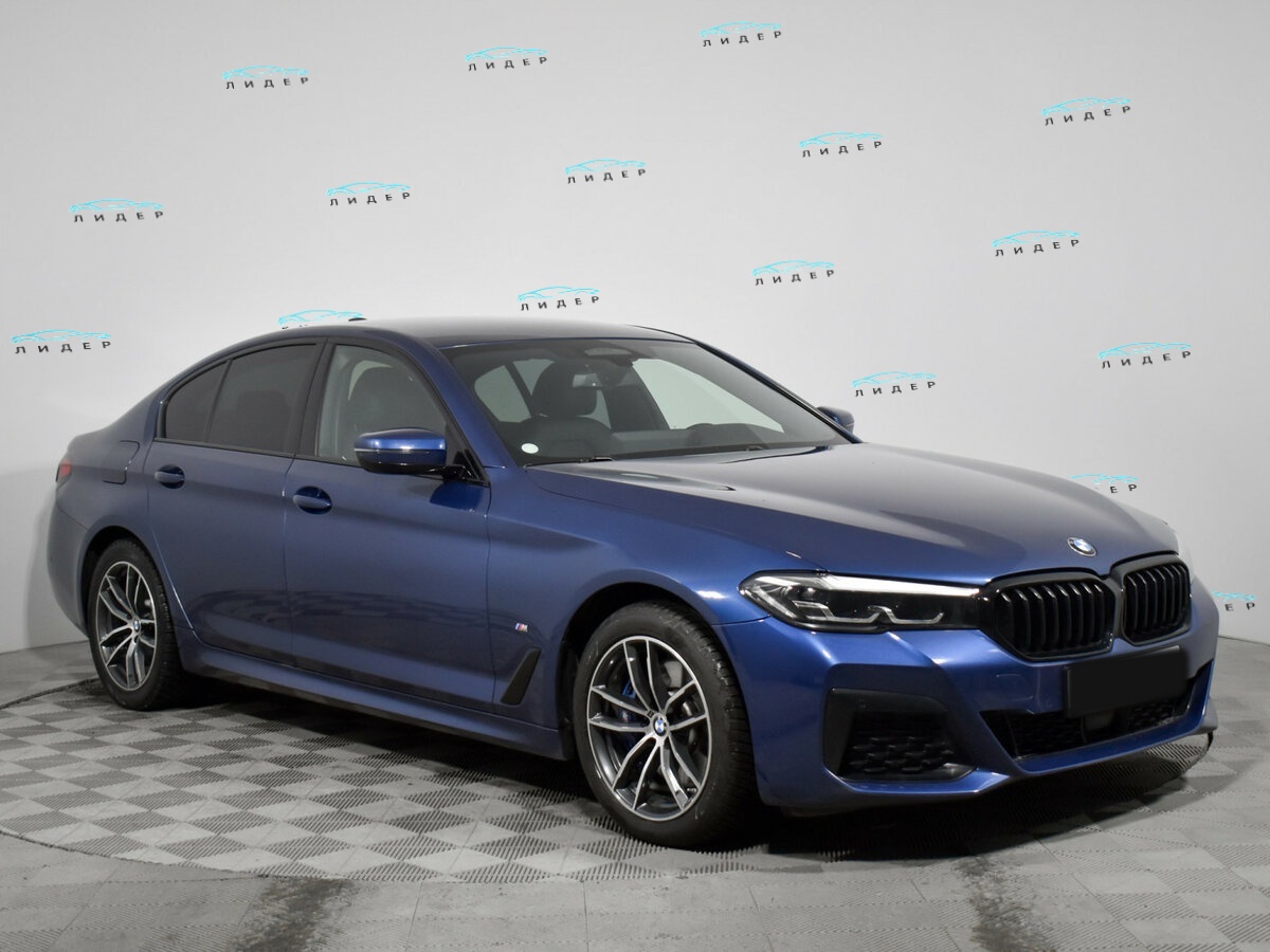 BMW 5 серии 2020 года с пробегом. Фото: #2