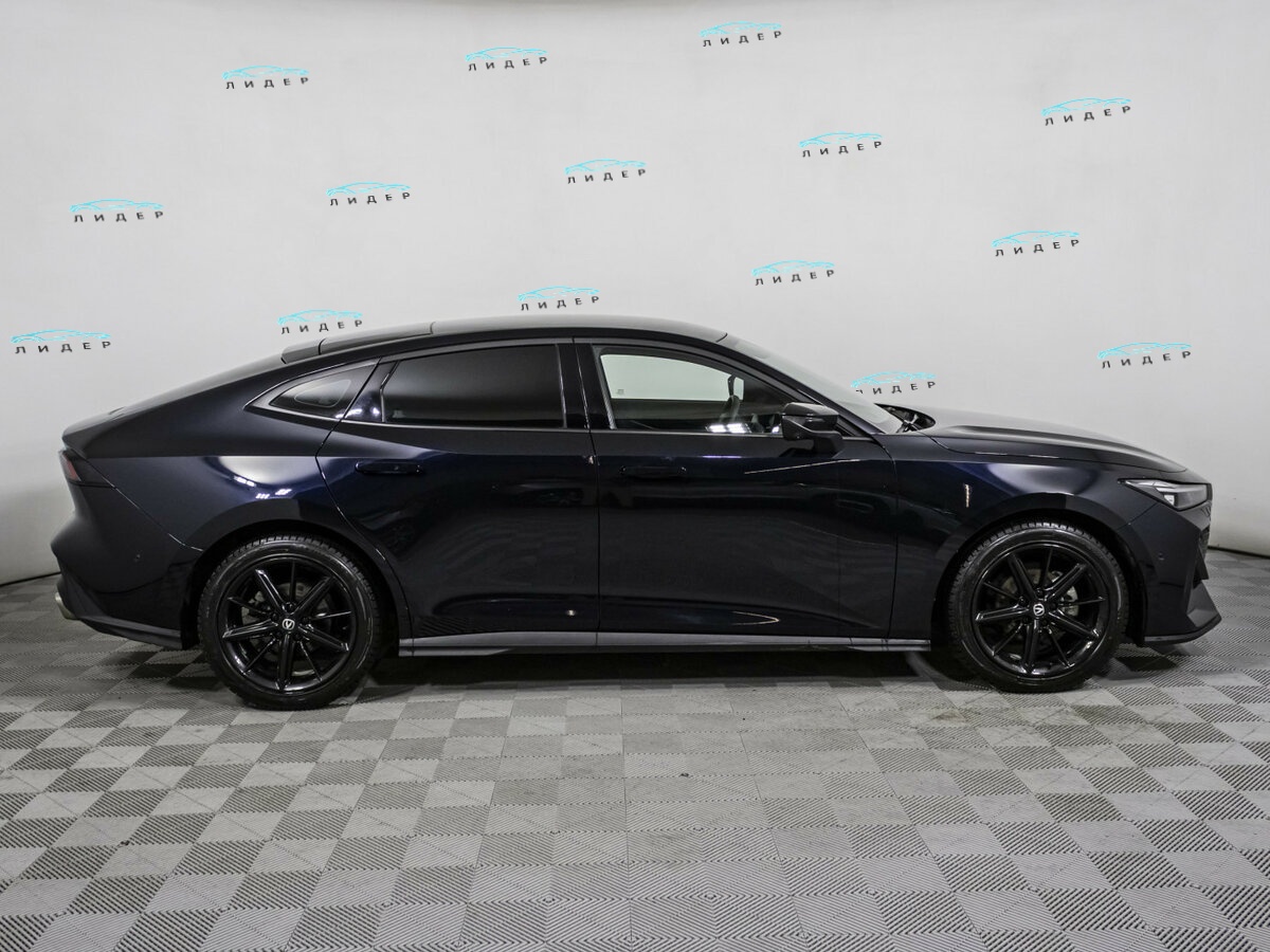 Б/У Чанган УНИ-В 2023 года. Фото: #3