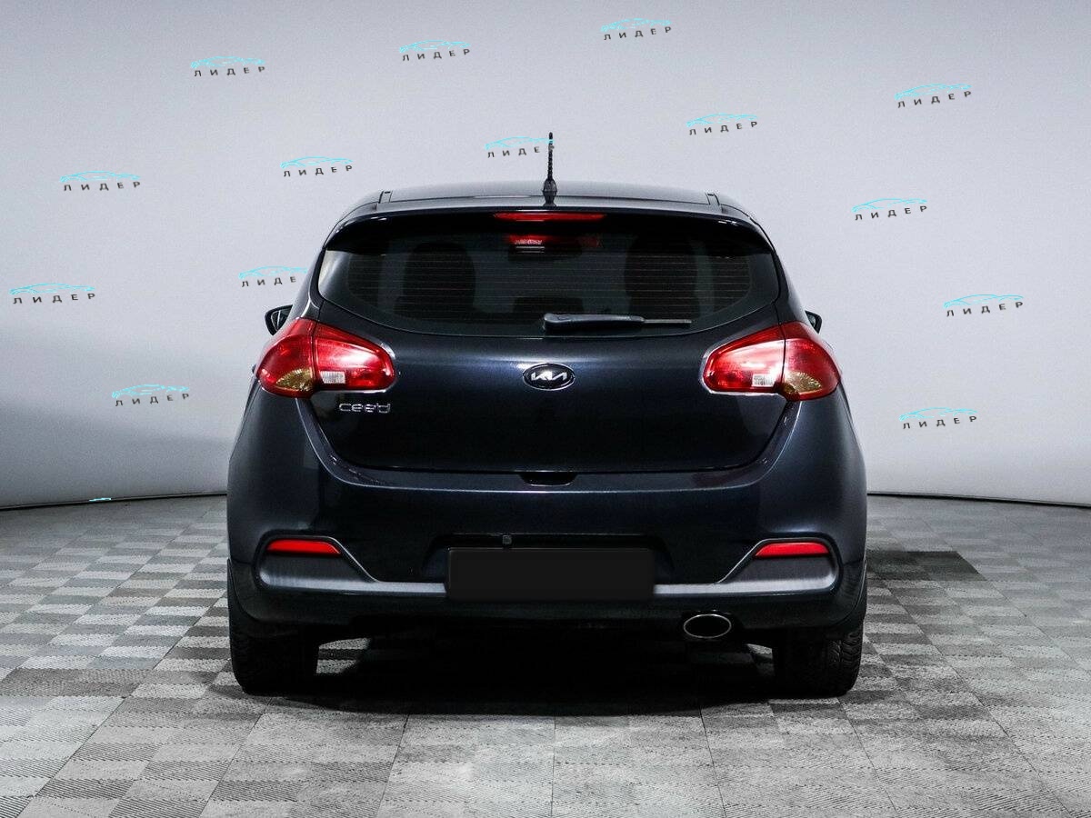 Б/У Киа Сид 2015 года. Фото: #4