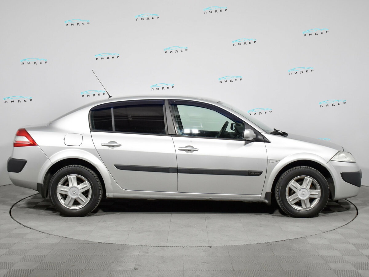 Renault Megane 2006 года с пробегом. Фото: #3