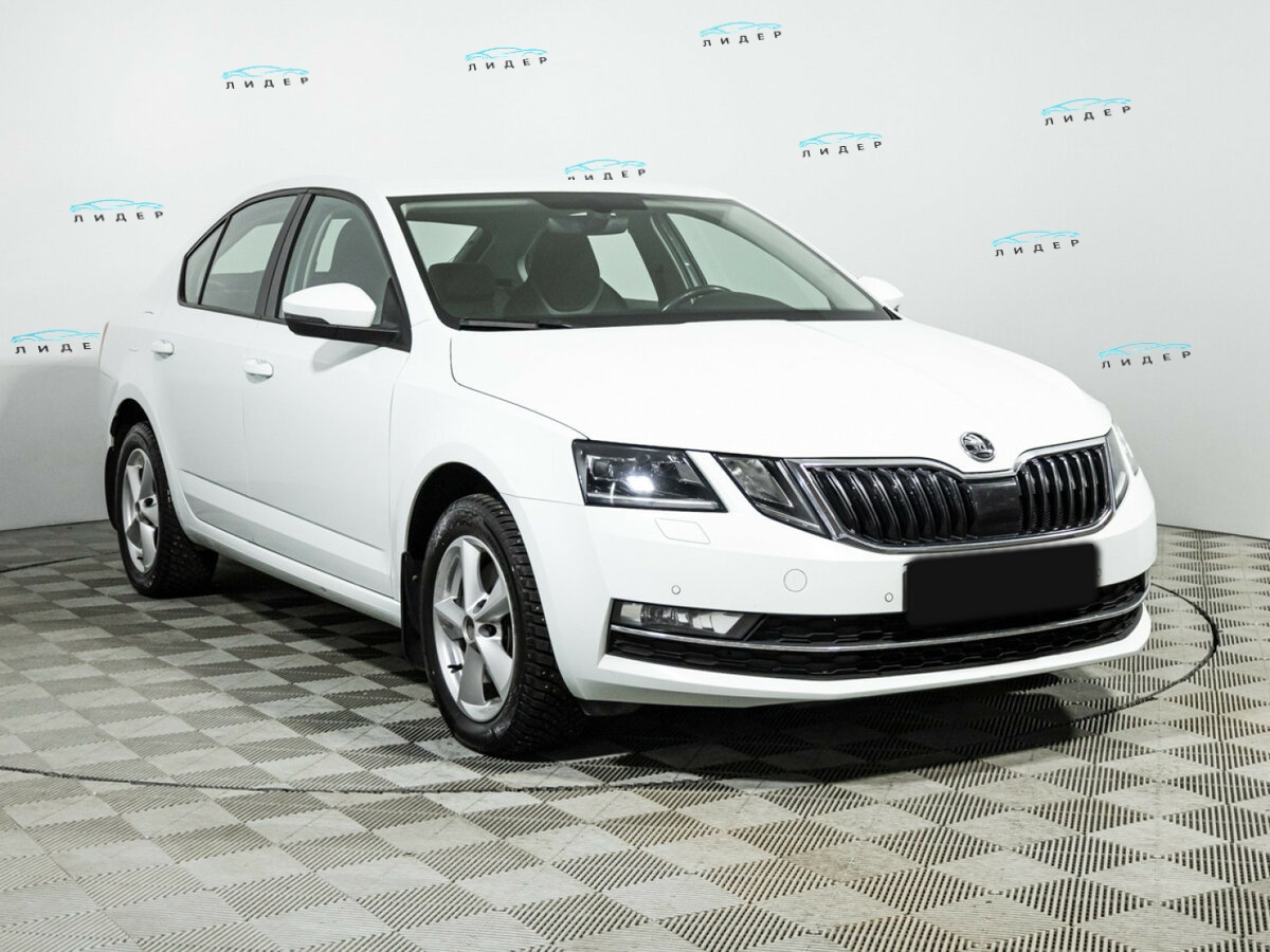 Skoda Octavia 2017 года с пробегом. Фото: #2