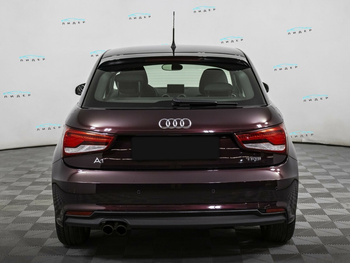 Б/У Ауди А1 2015 года. Фото: #5