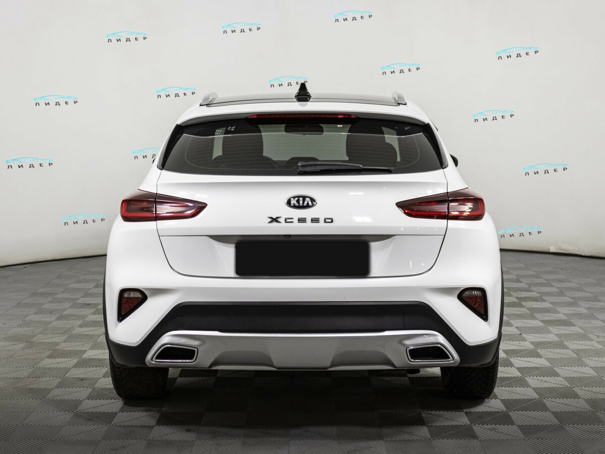 Kia XCeed 2021 года с пробегом. Фото: #5