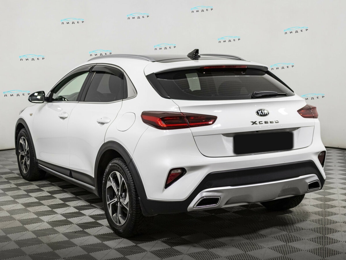 Kia XCeed 2021 года с пробегом. Фото: #6