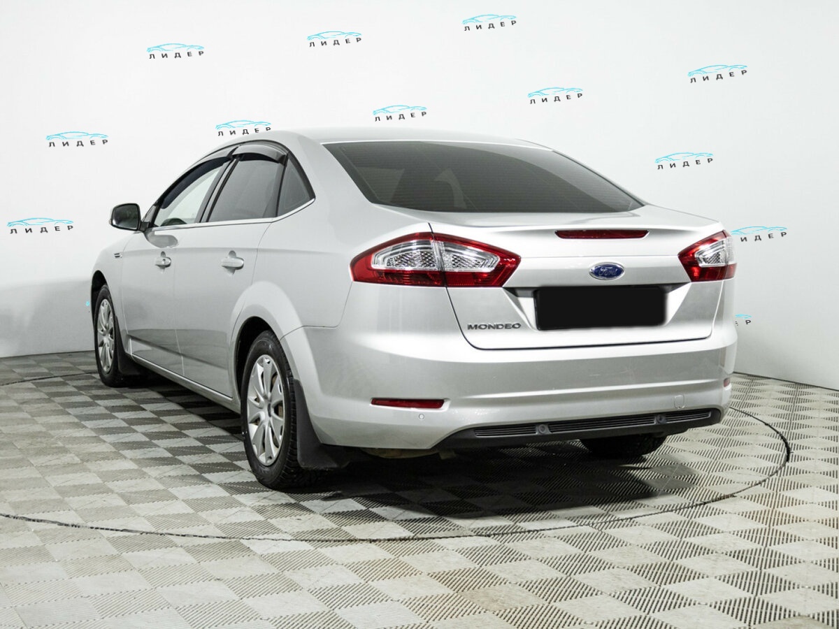 Ford Mondeo 2011 года с пробегом. Фото: #5