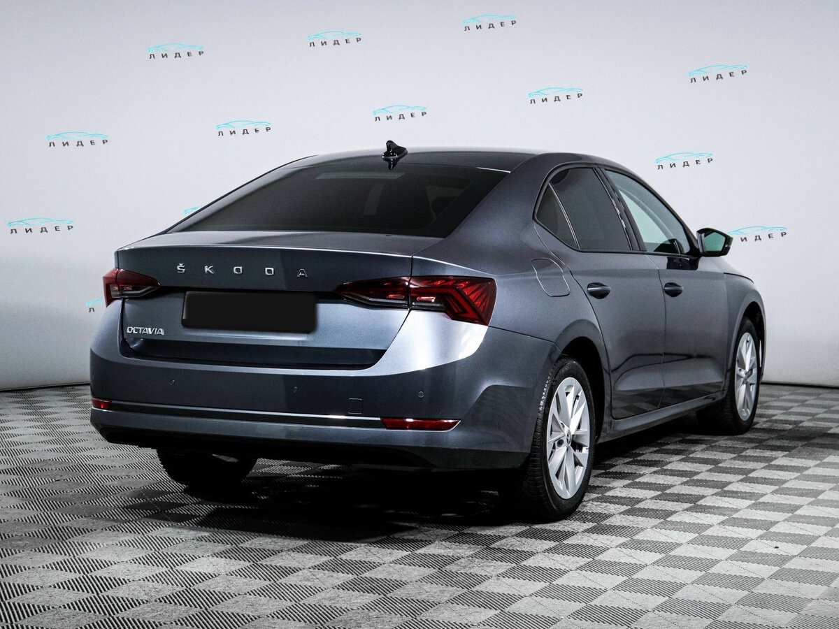 Skoda Octavia 2020 года с пробегом. Фото: #3