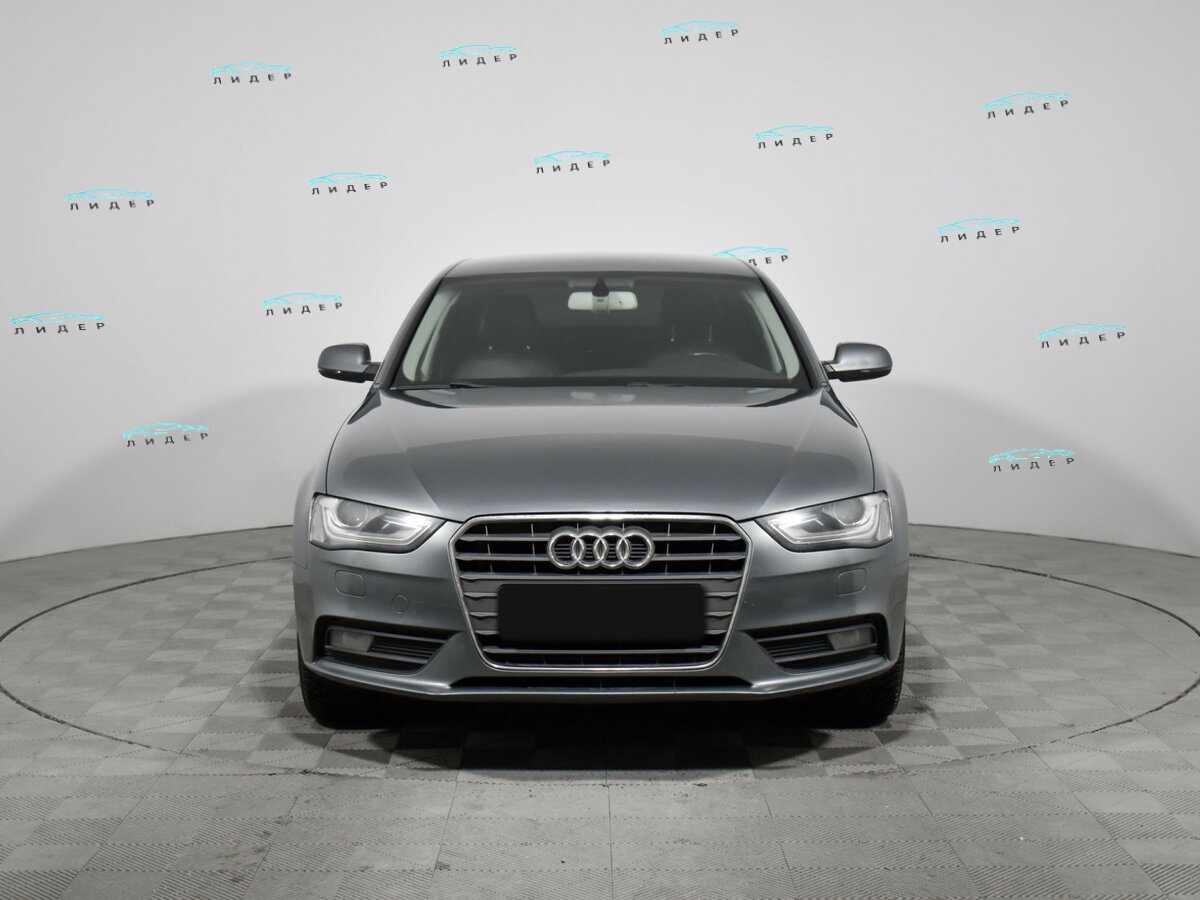 Audi A4 2015 года с пробегом. Фото: #1
