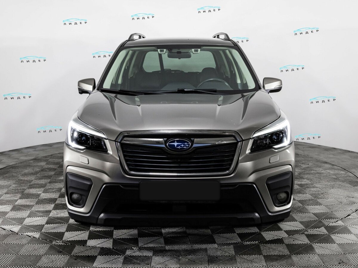 Subaru Forester 2021 года с пробегом. Фото: #2