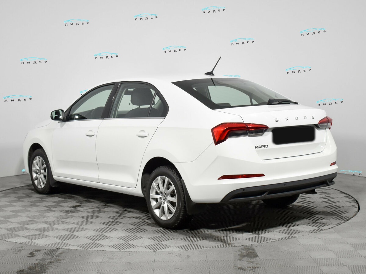 Skoda Rapid 2021 года с пробегом. Фото: #6