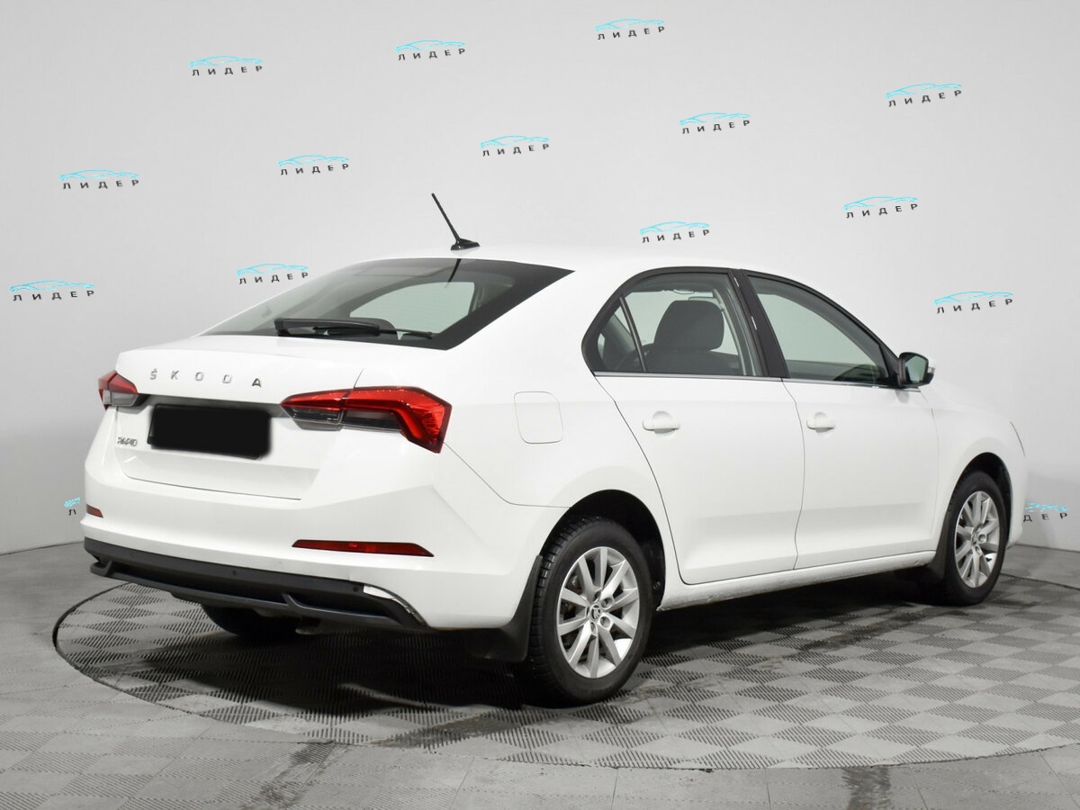 Skoda Rapid 2022 года с пробегом. Фото: #4