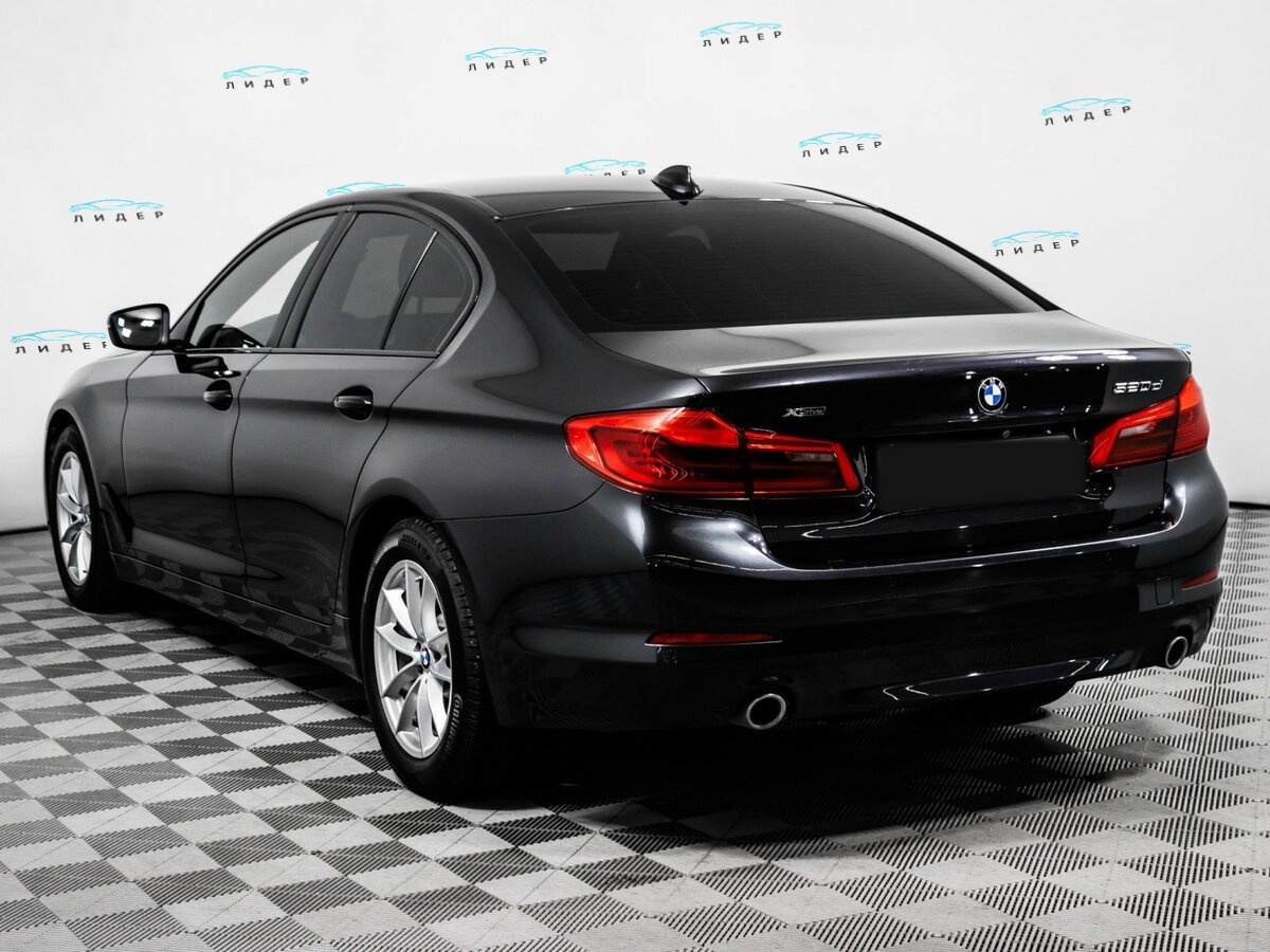 BMW 5 серии 2017 года с пробегом. Фото: #6