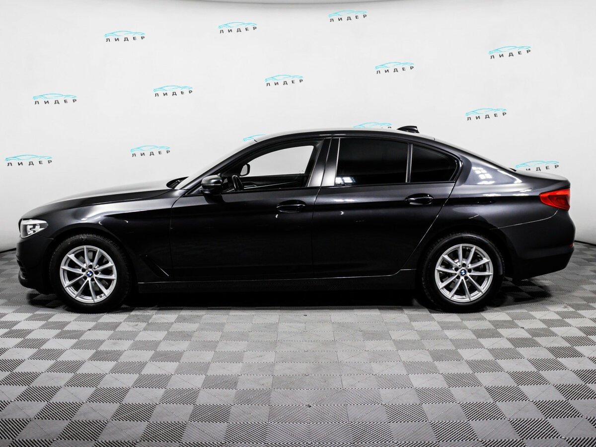 BMW 5 серии 2017 года с пробегом. Фото: #7