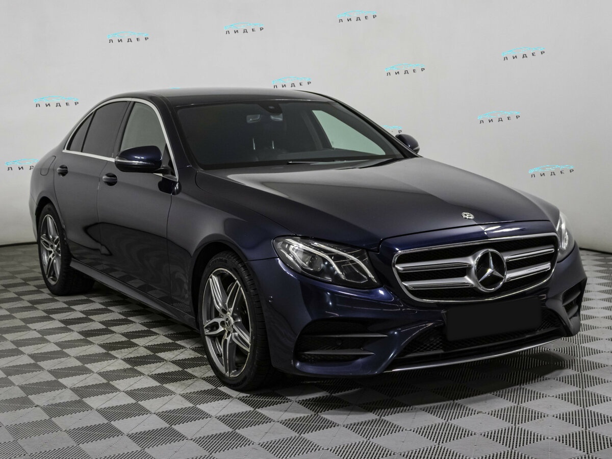 Mercedes-Benz E-Класс 2018 года с пробегом. Фото: #2