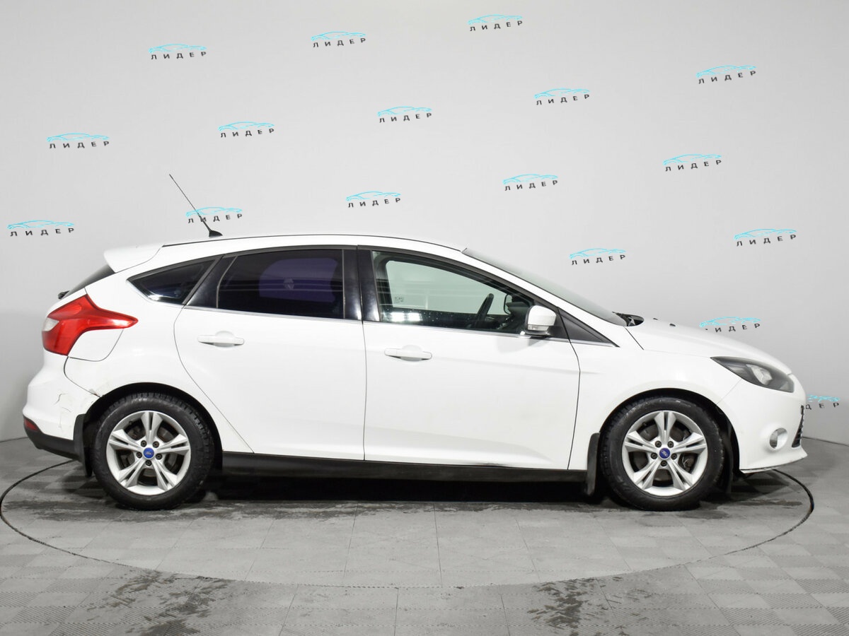 Ford Focus 2013 года с пробегом. Фото: #3