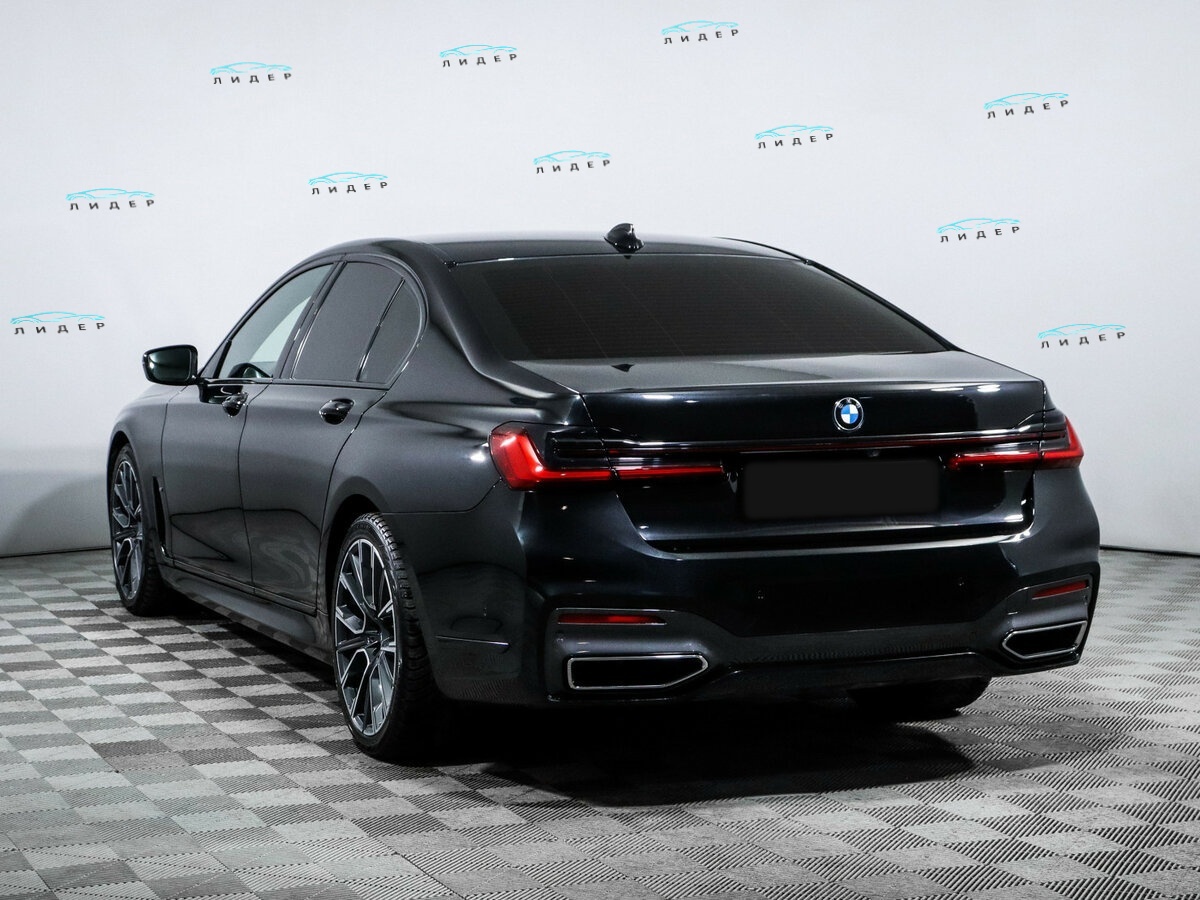 BMW 7 серии 2019 года с пробегом. Фото: #5