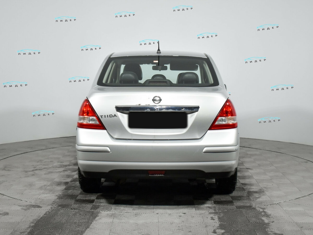 Б/У Ниссан Тиида 2008 года. Фото: #5