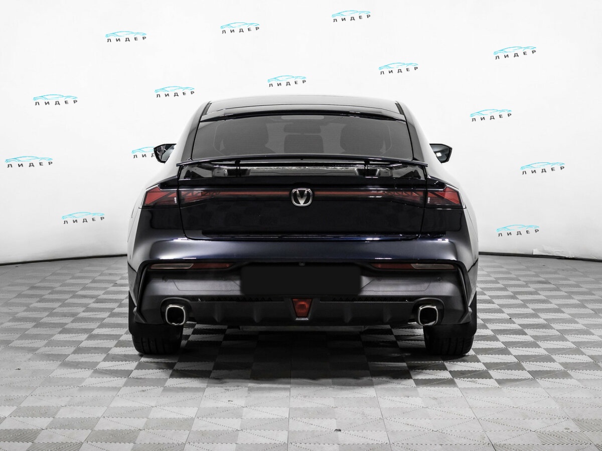 Changan UNI-V 2023 года с пробегом. Фото: #5