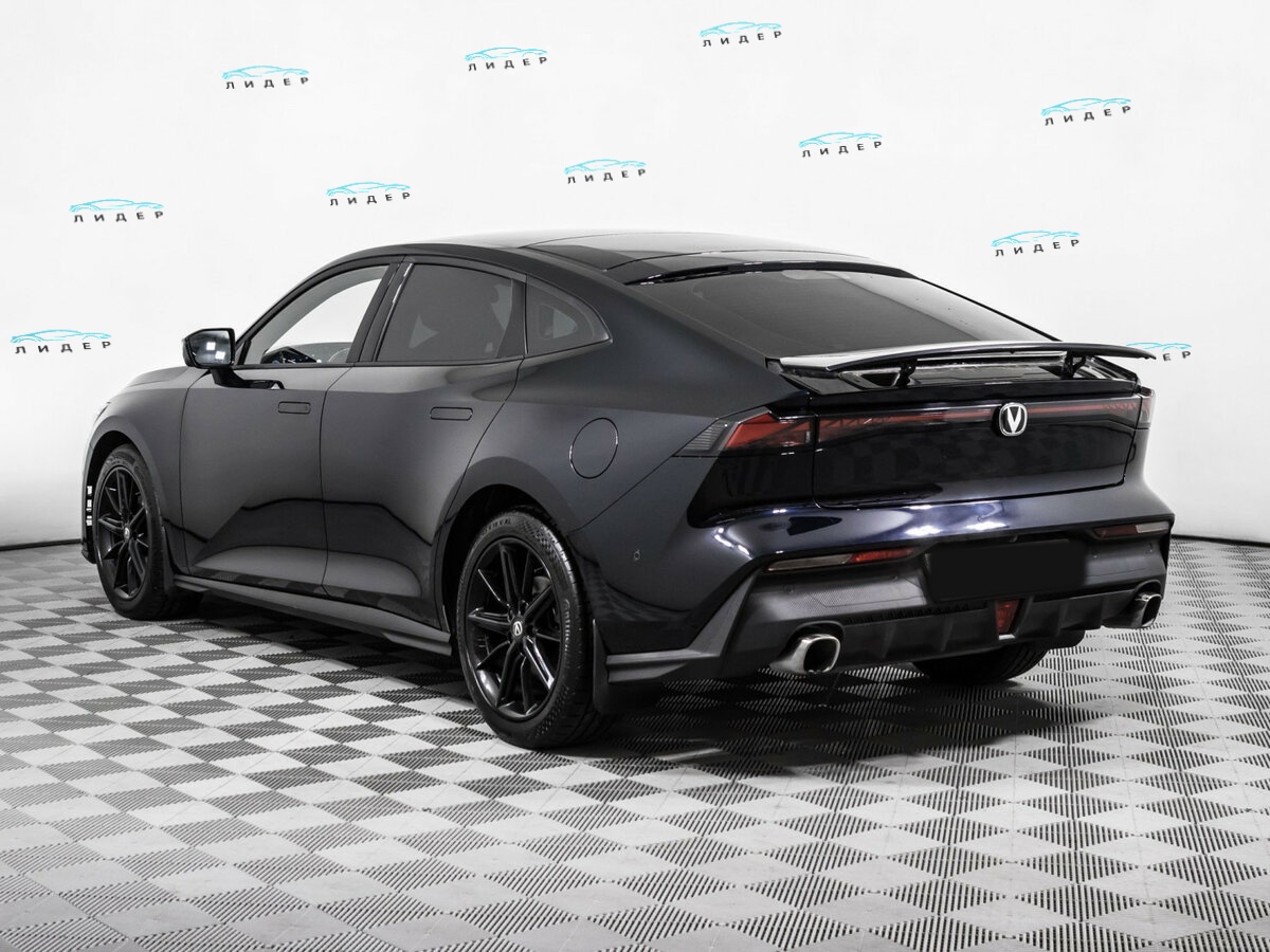 Changan UNI-V 2023 года с пробегом. Фото: #6